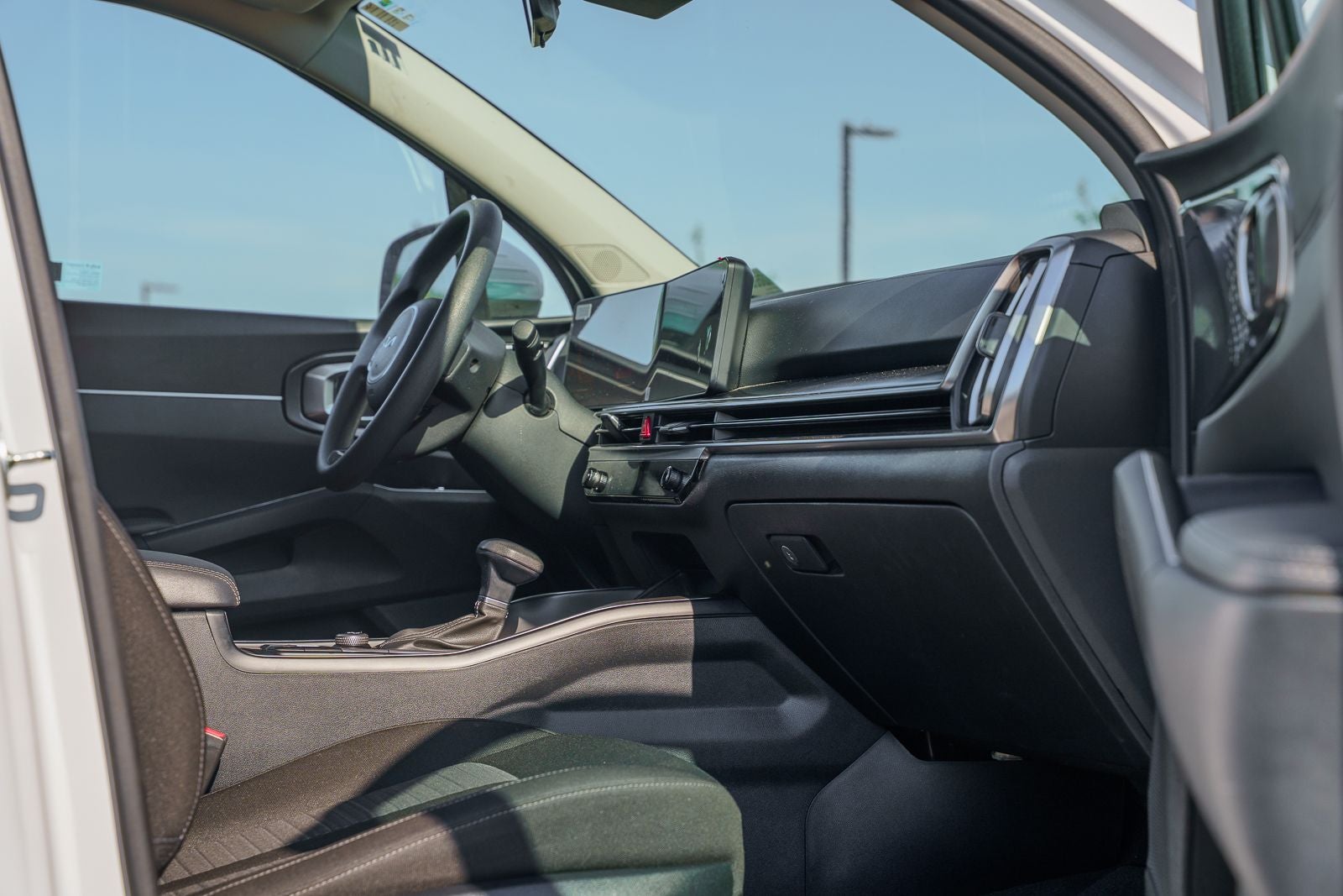 2025 Kia Sorento LX