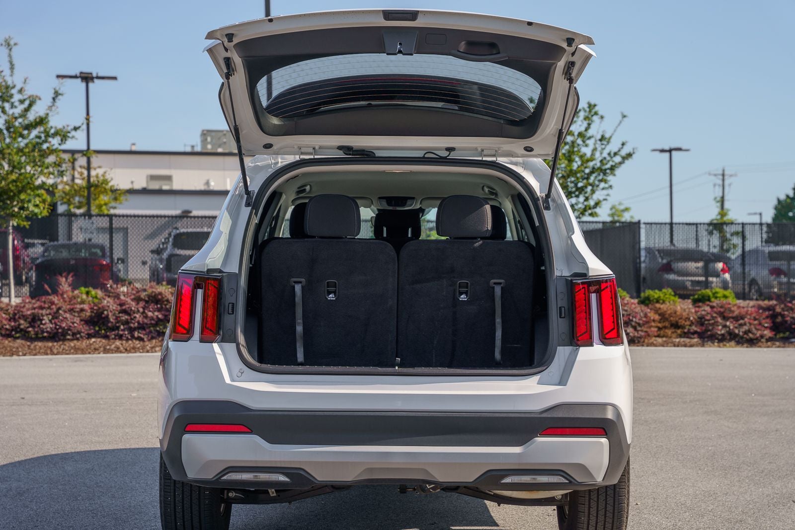 2025 Kia Sorento LX