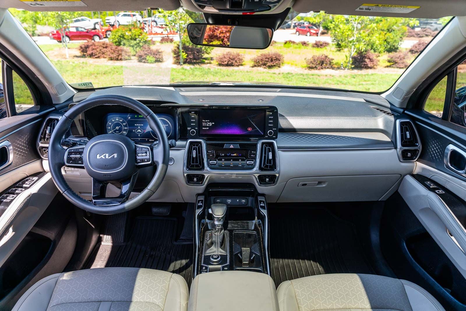 2023 Kia Sorento SX
