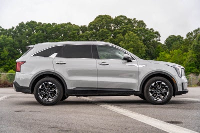 2025 Kia Sorento S