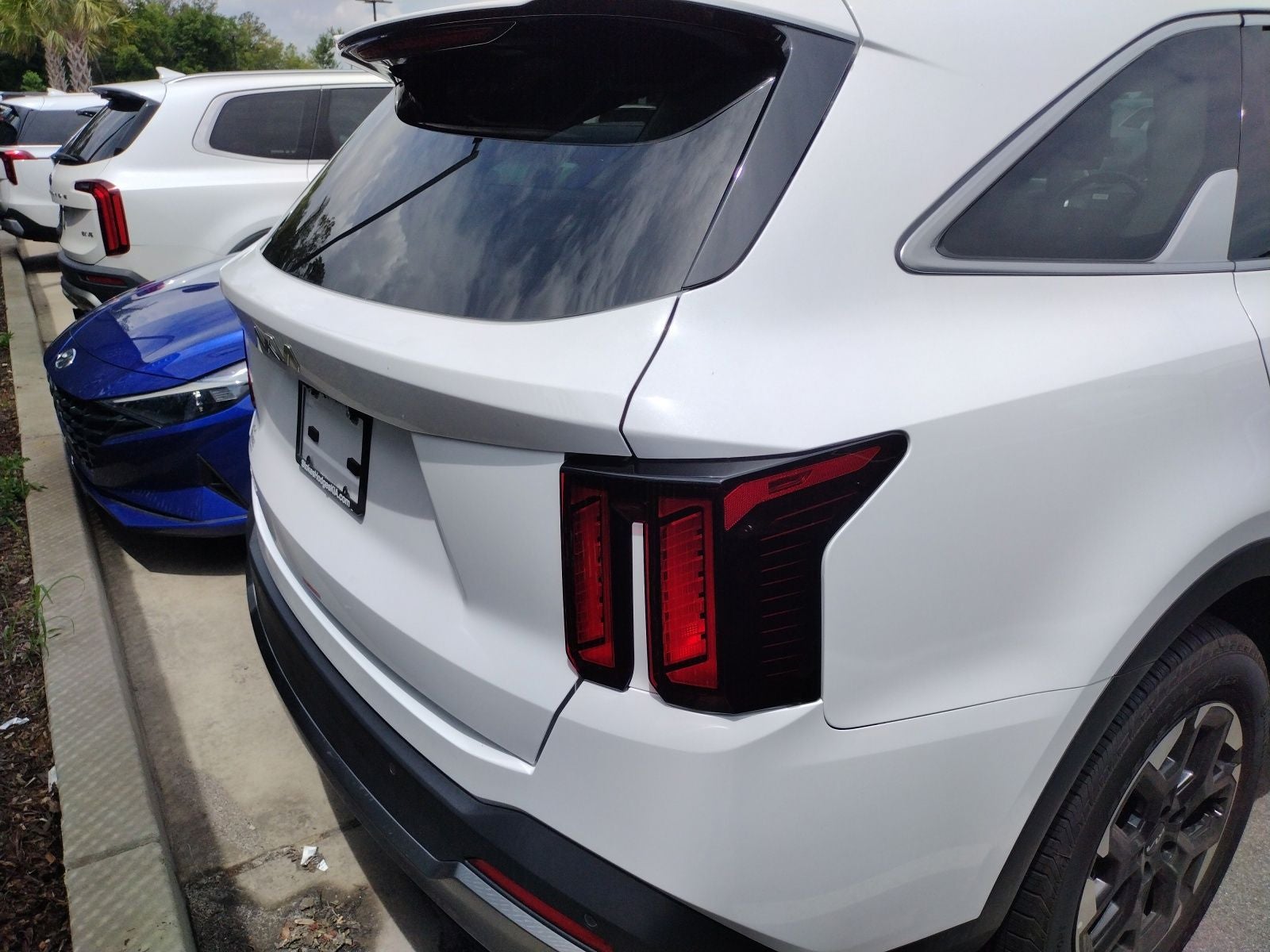2025 Kia Sorento S
