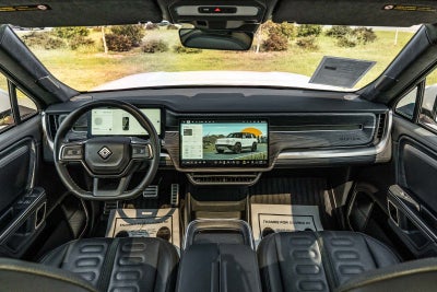 2023 Rivian R1S Adventure
