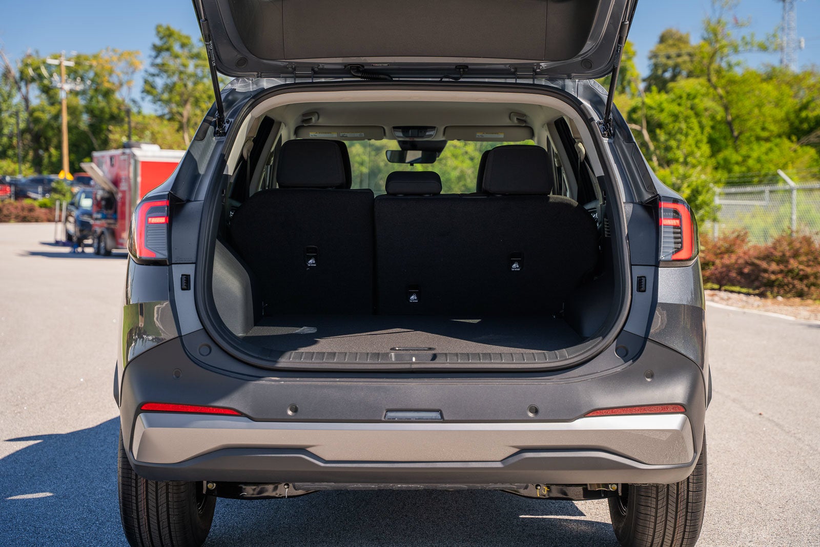 2027 Kia Sportage Hybrid LX