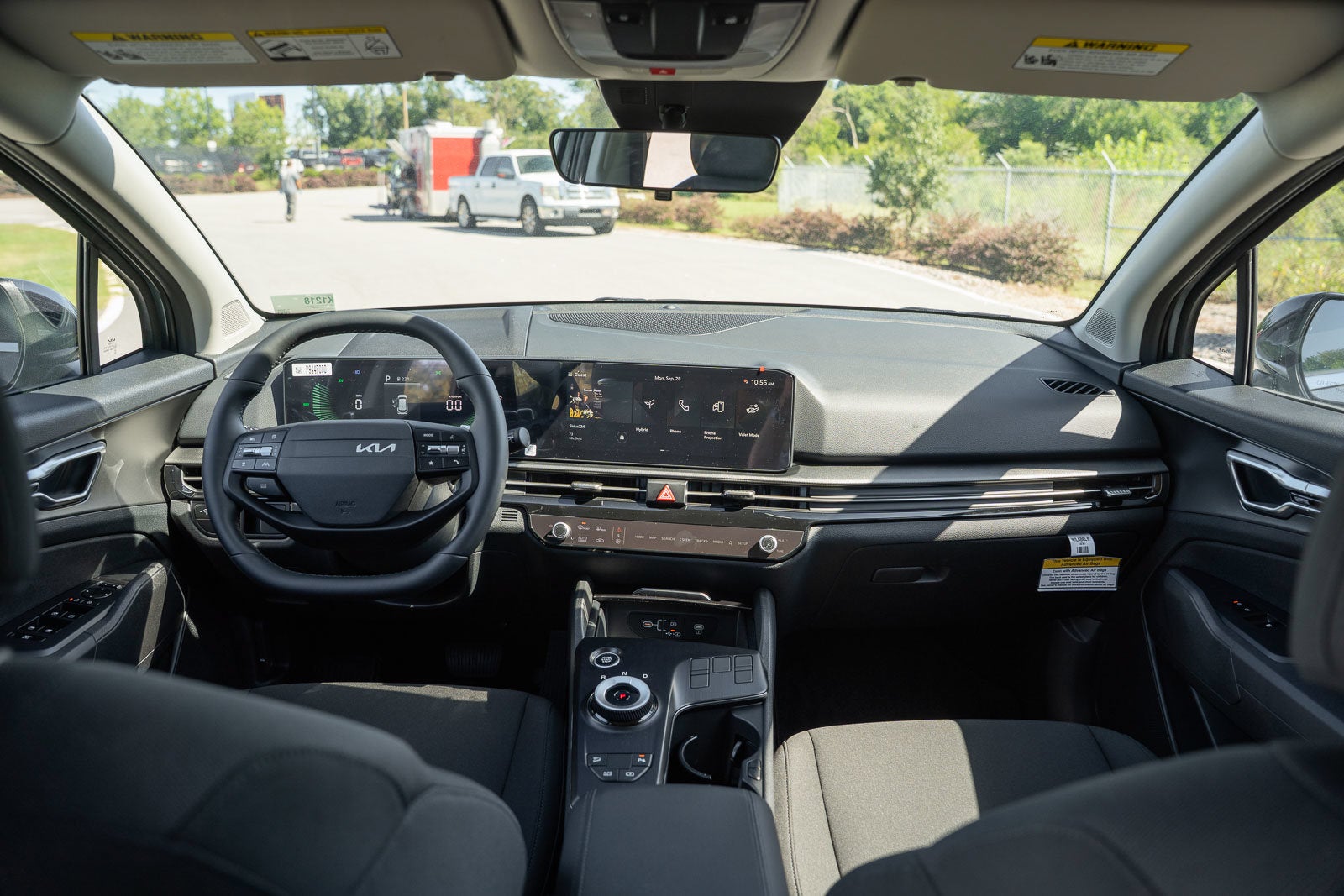 2027 Kia Sportage Hybrid LX