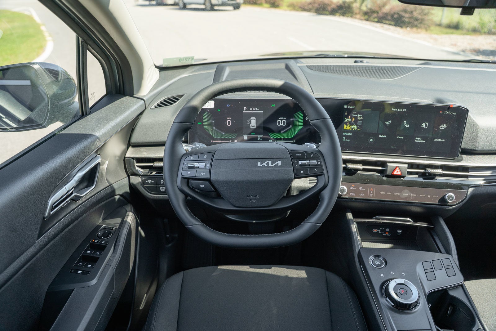 2027 Kia Sportage Hybrid LX