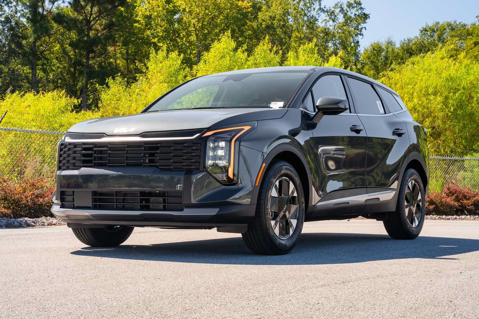 2027 Kia Sportage Hybrid LX