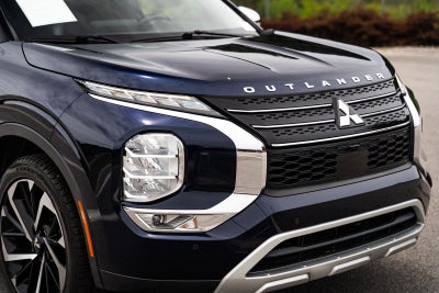 2022 Mitsubishi Outlander SE