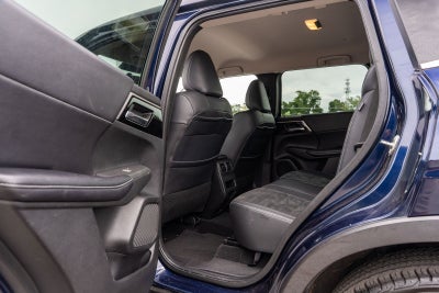 2022 Mitsubishi Outlander SE