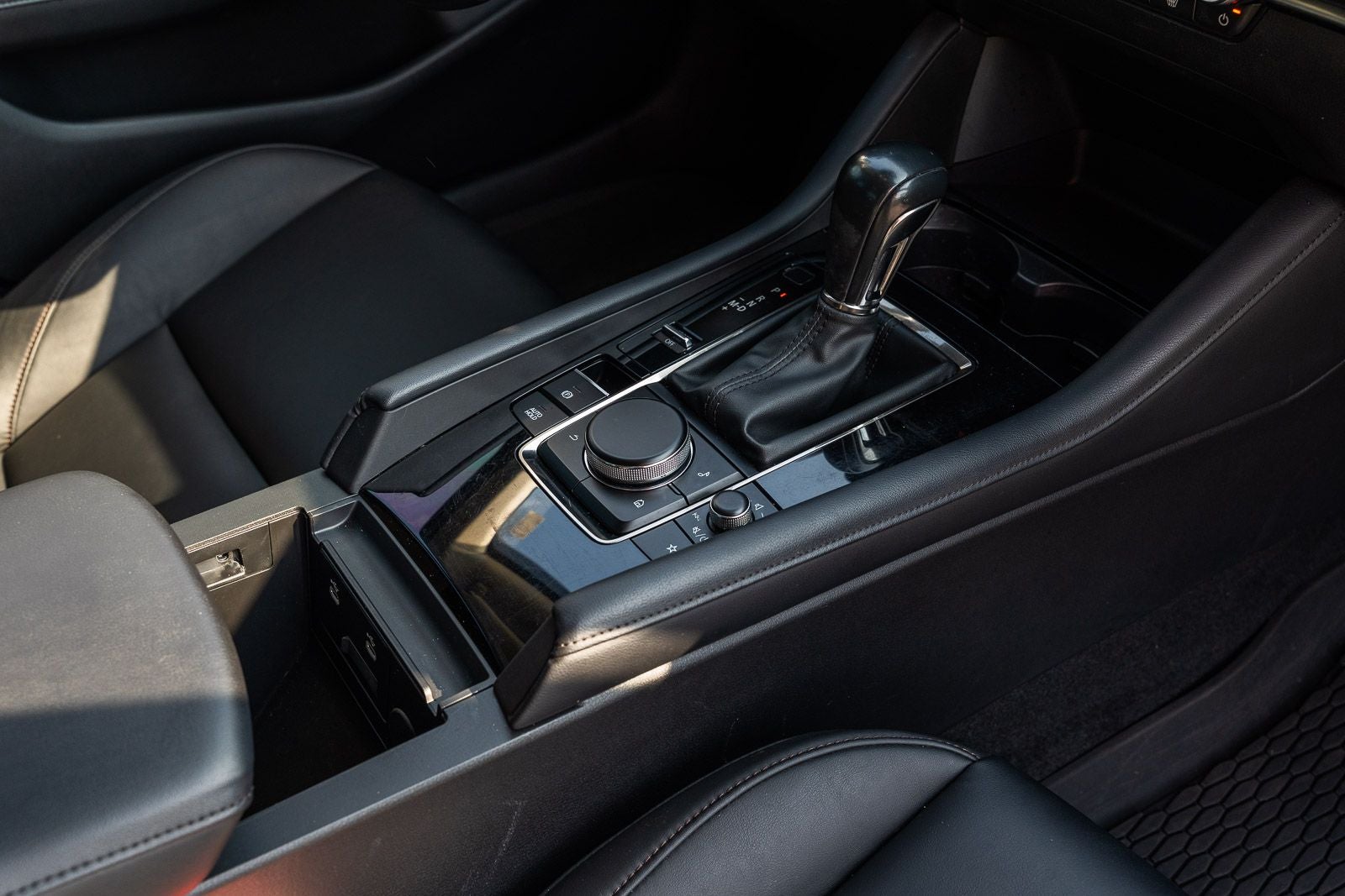 2025 Mazda Mazda3 2.5 S Preferred Package