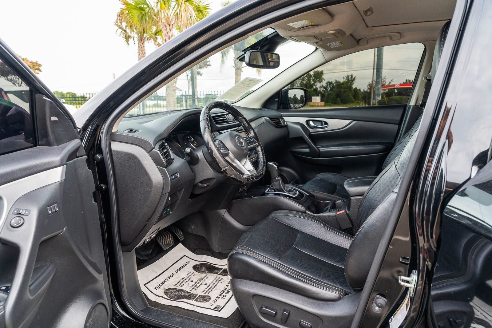 2020 Nissan Rogue Sport SL