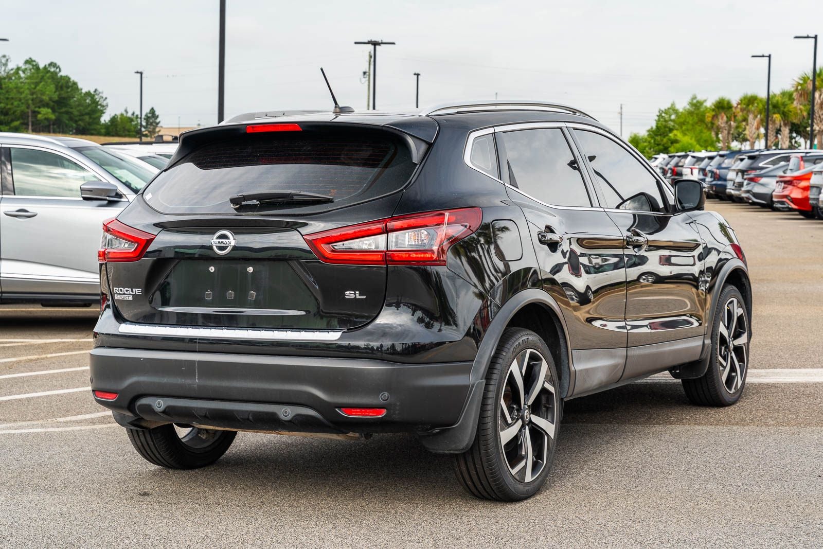 2020 Nissan Rogue Sport SL