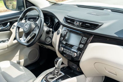 2022 Nissan Rogue Sport SL
