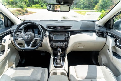 2022 Nissan Rogue Sport SL
