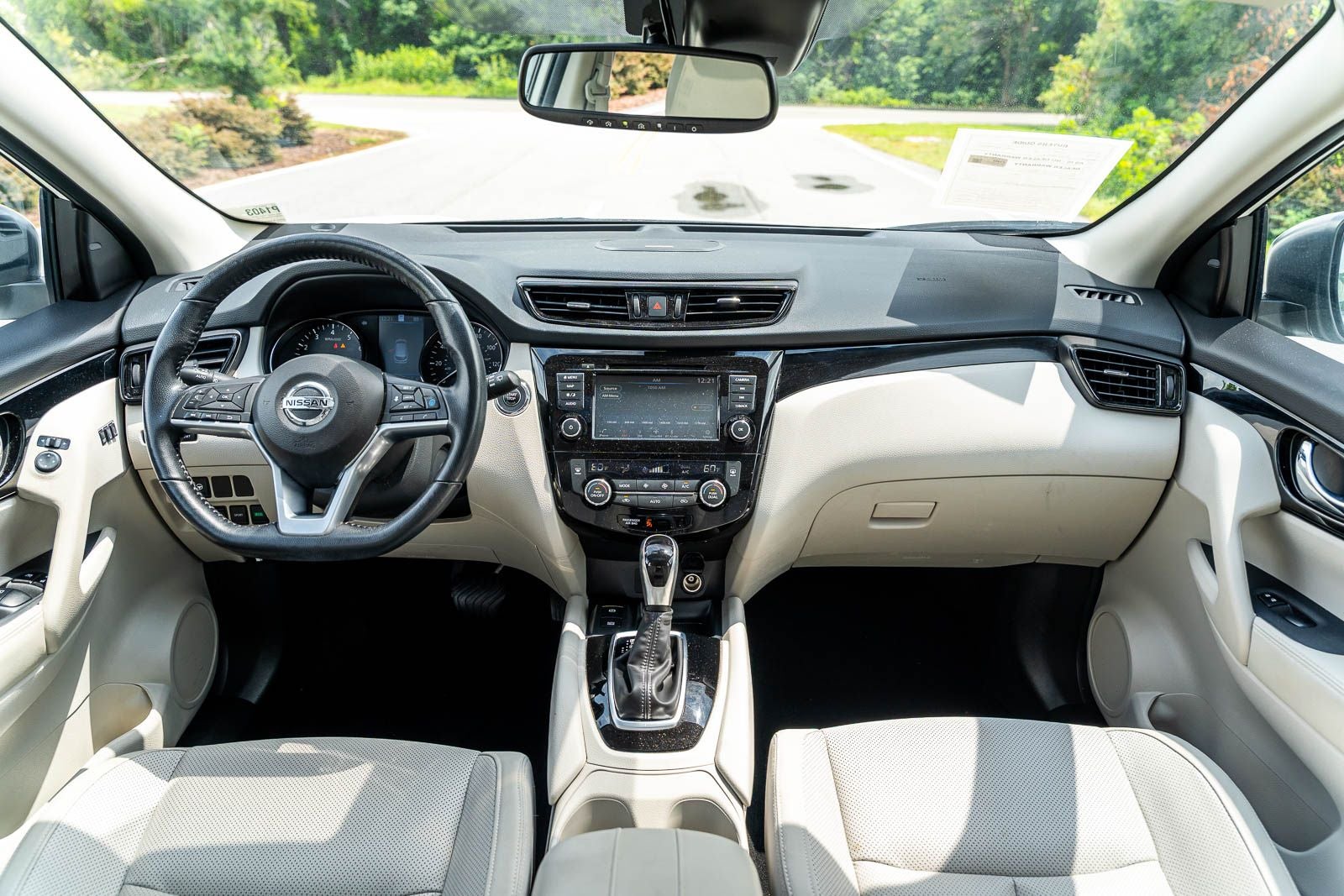 2022 Nissan Rogue Sport SL