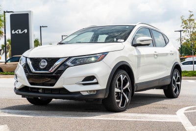 2022 Nissan Rogue Sport SL