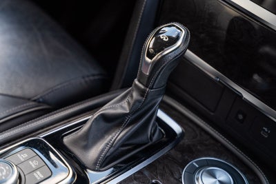 2023 INFINITI QX80 LUXE