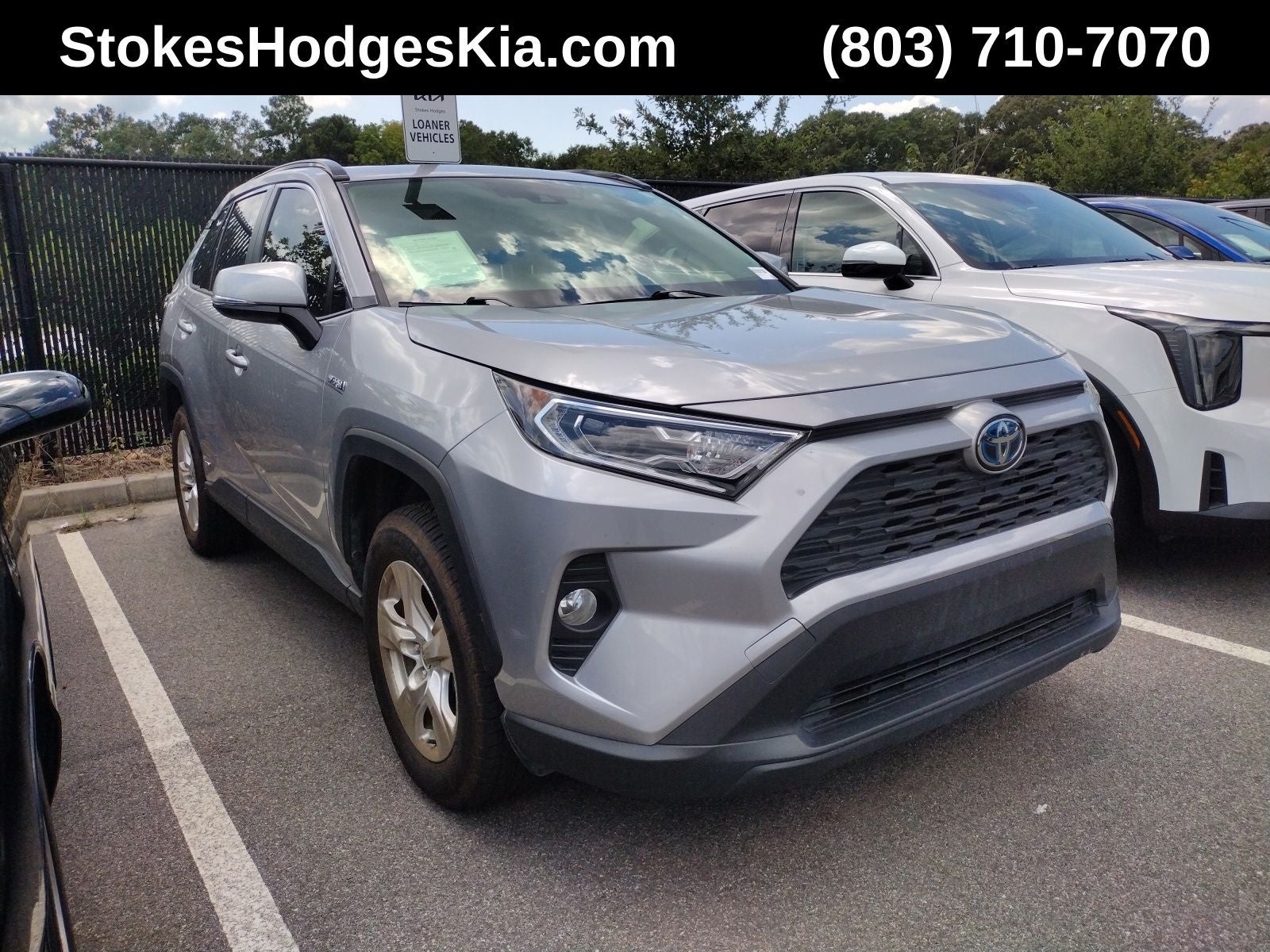 2020 Toyota RAV4 Hybrid XLE
