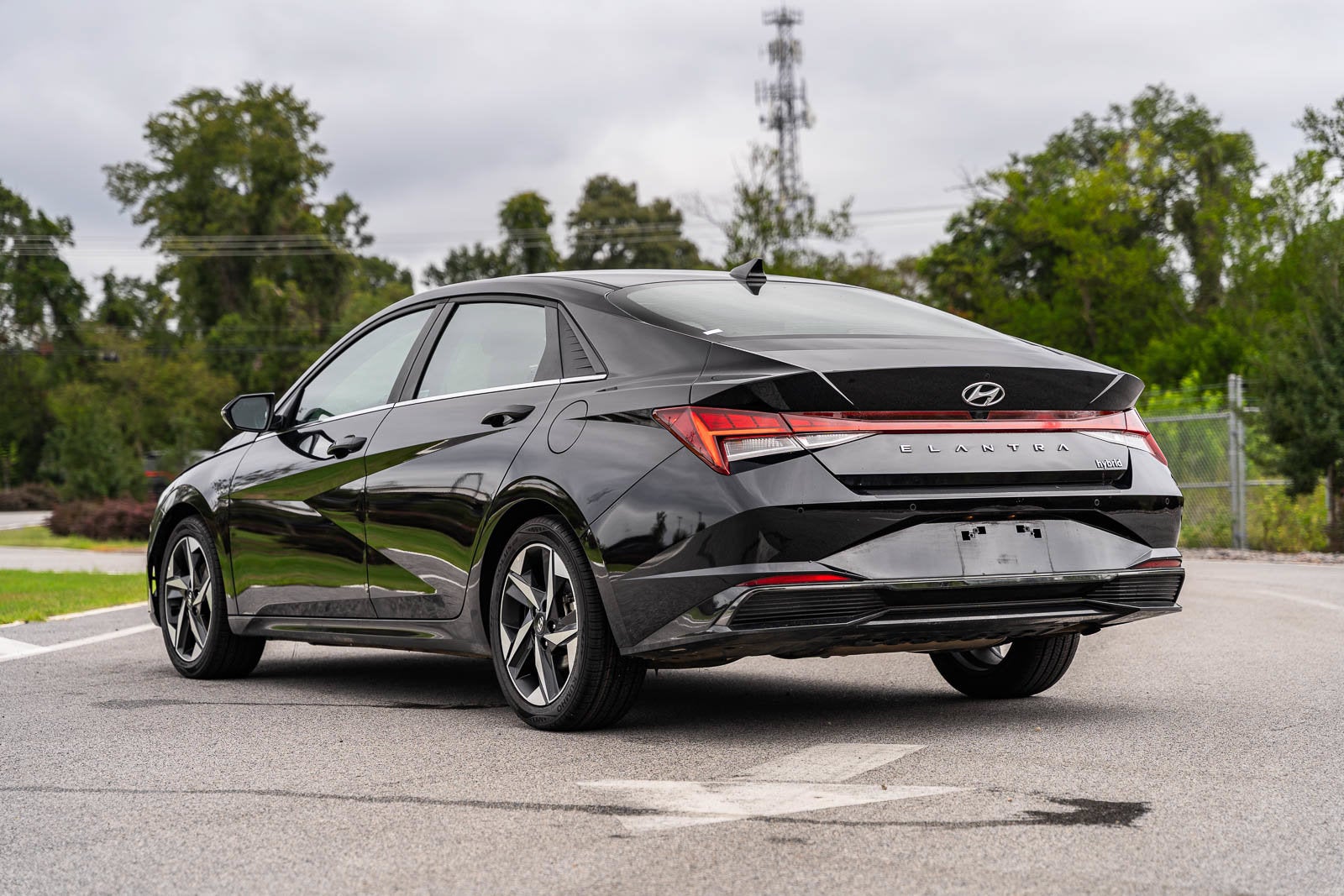 2023 Hyundai Elantra Hybrid Limited