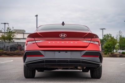2025 Hyundai Elantra SEL Convenience