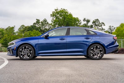 2025 Kia K5 EX