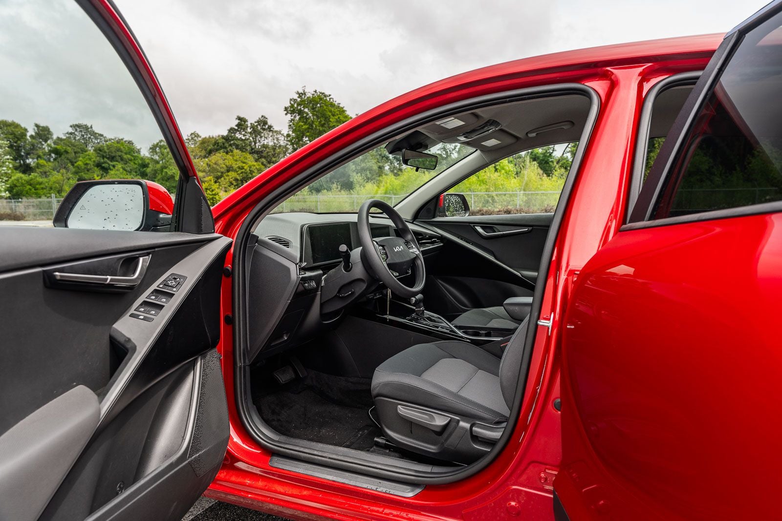 2024 Kia Niro LX