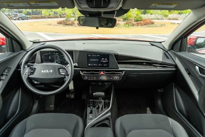 2024 Kia Niro LX