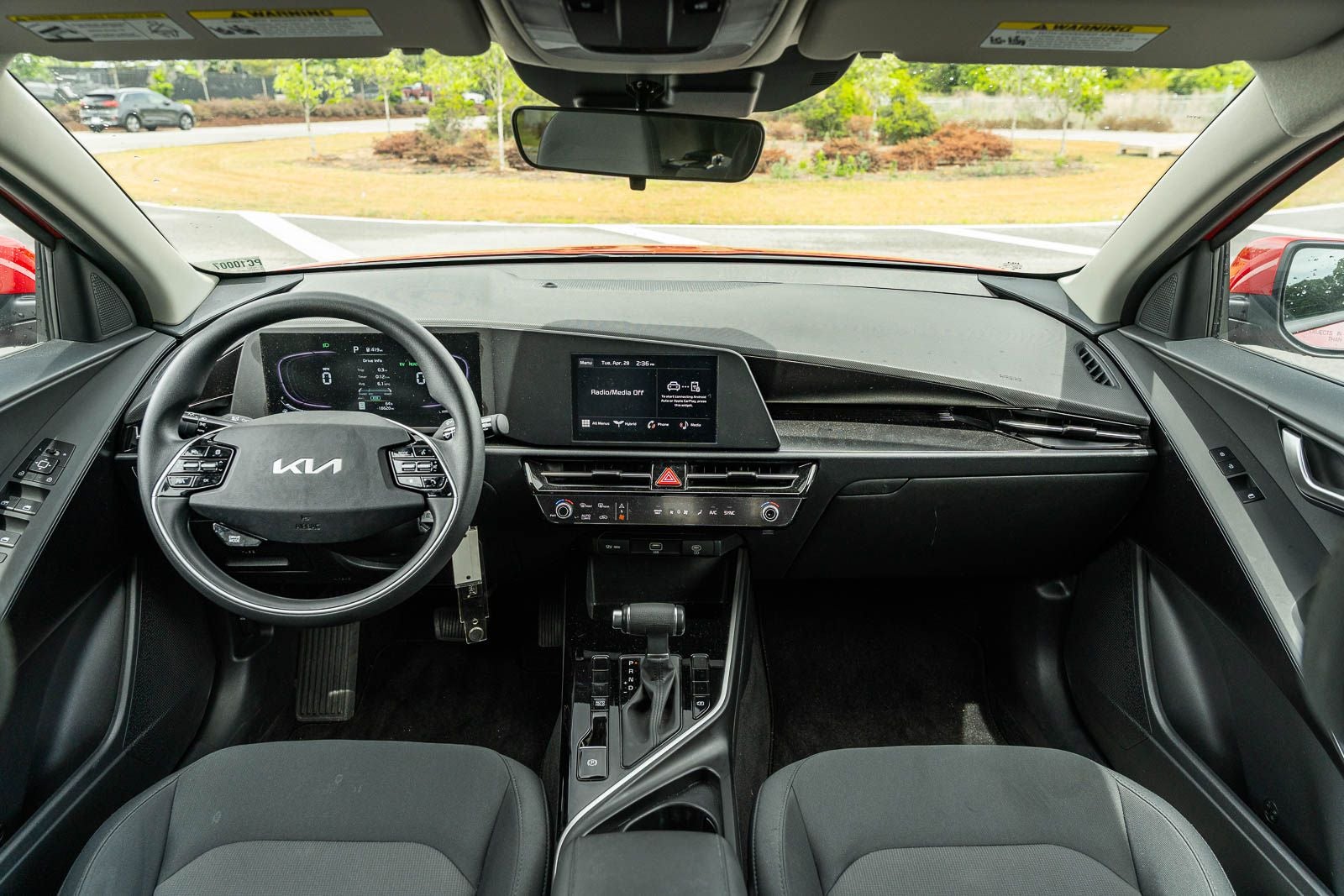 2024 Kia Niro LX