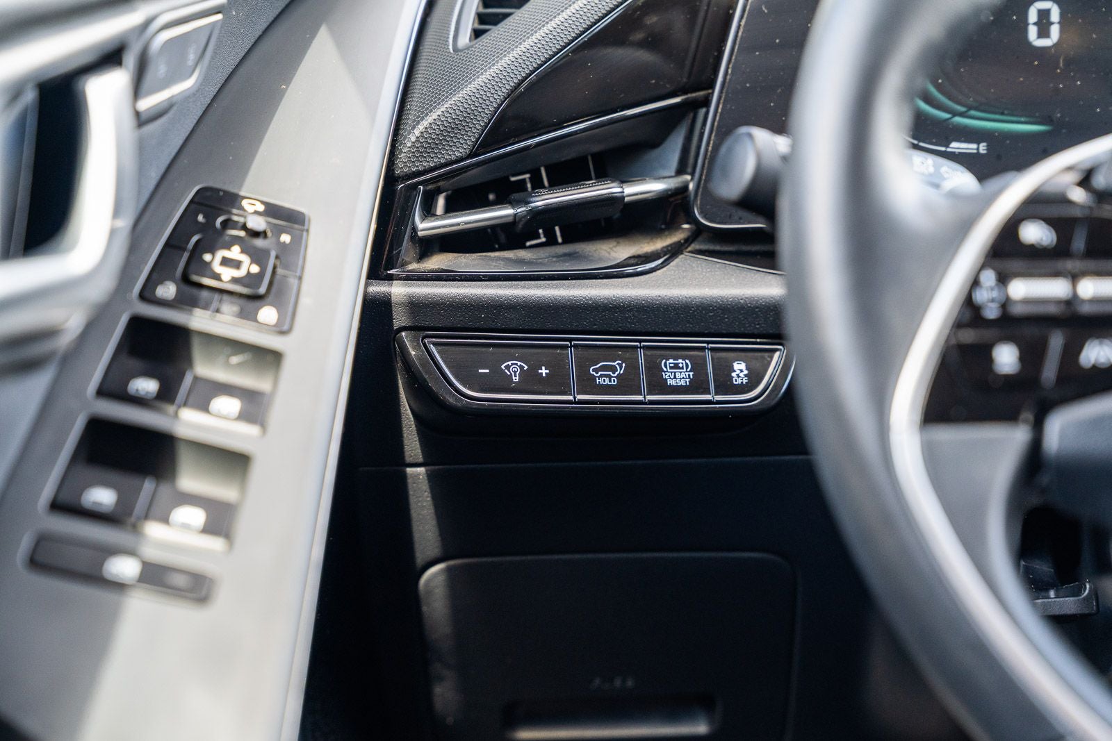 2023 Kia Niro SX Touring