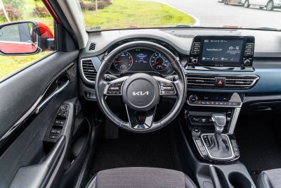 2023 Kia Seltos S
