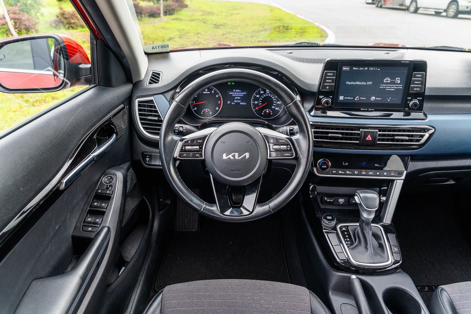 2023 Kia Seltos S