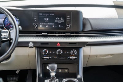 2023 Kia Carnival LX Seat Package