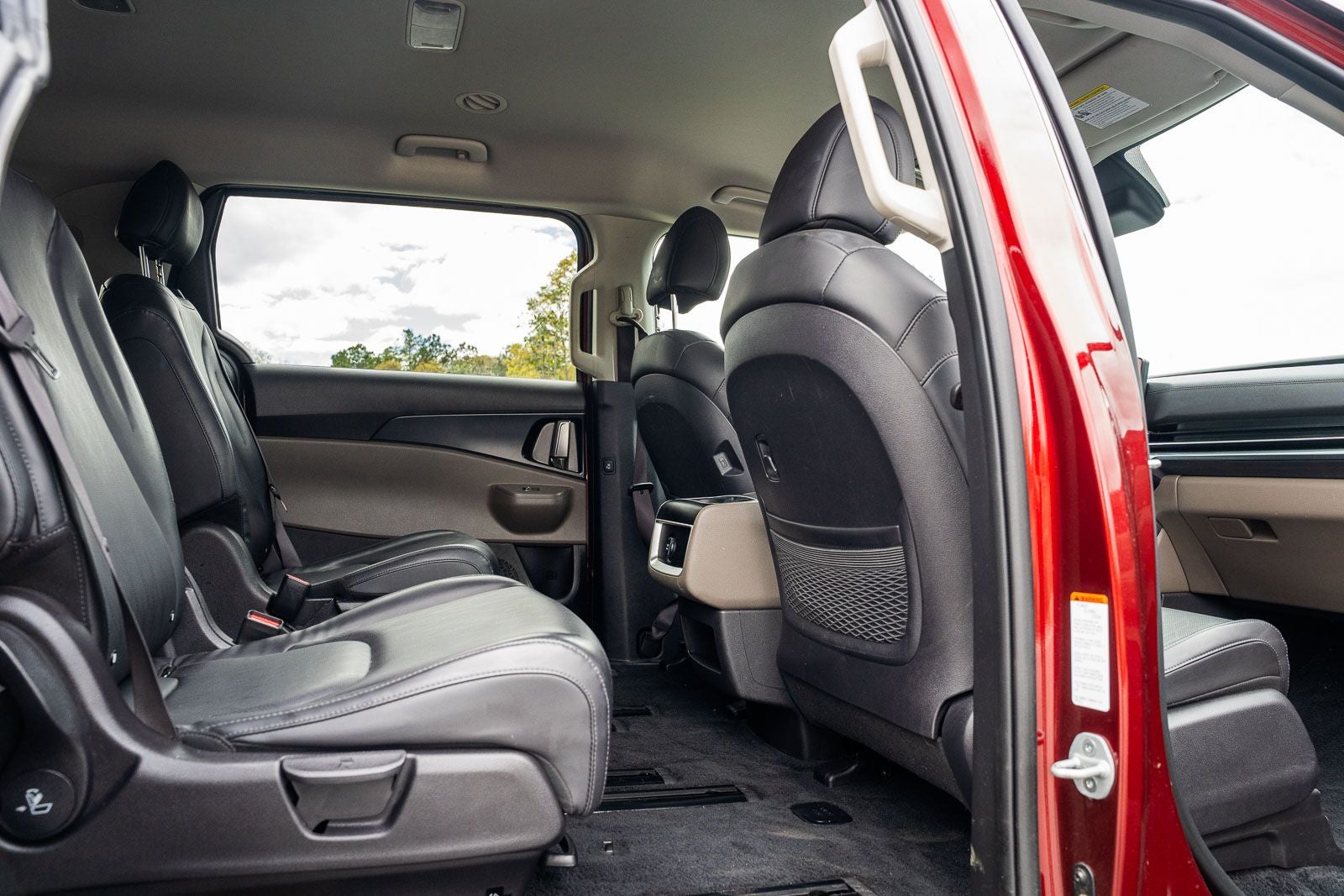 2025 Kia Carnival LXS