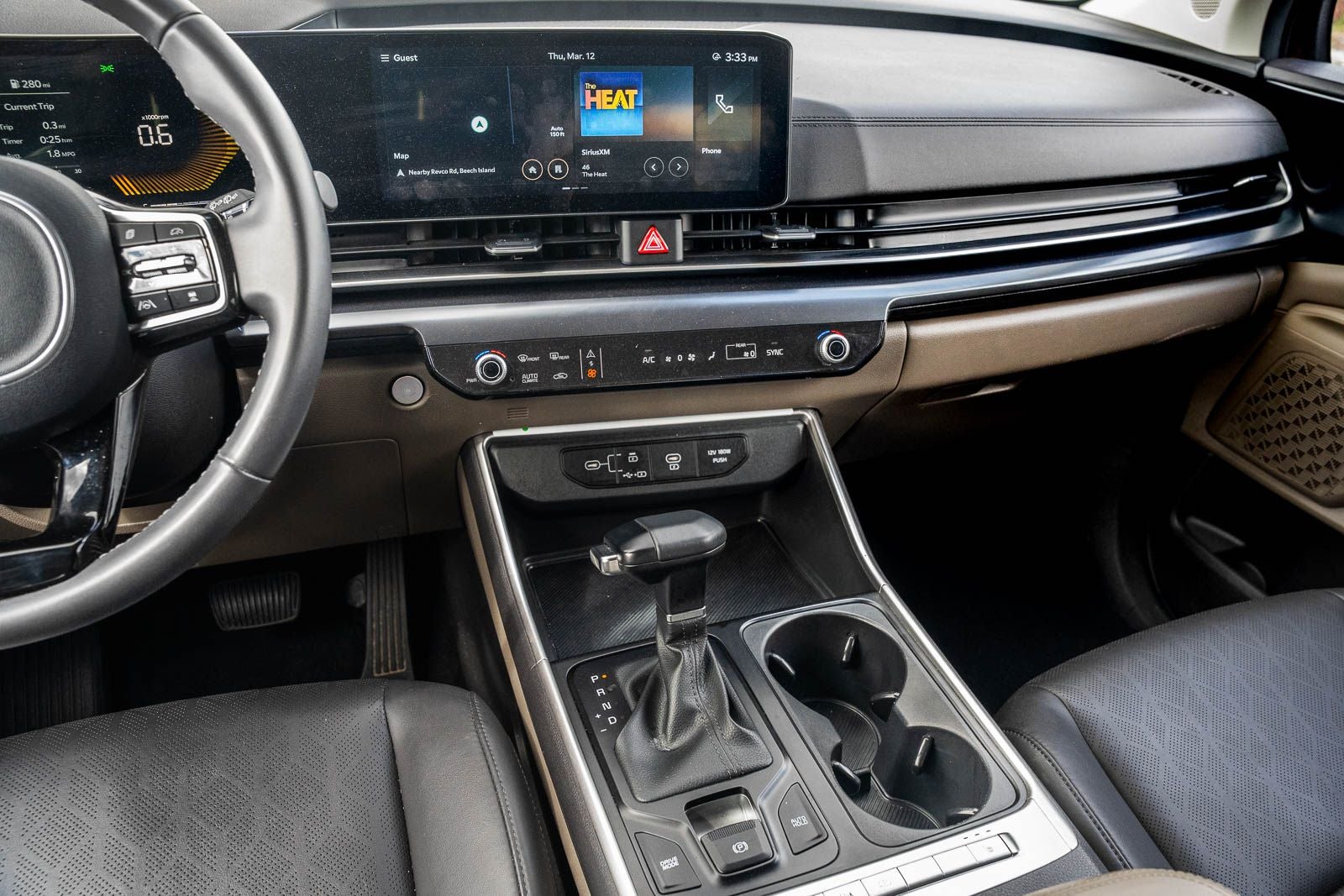 2025 Kia Carnival LXS