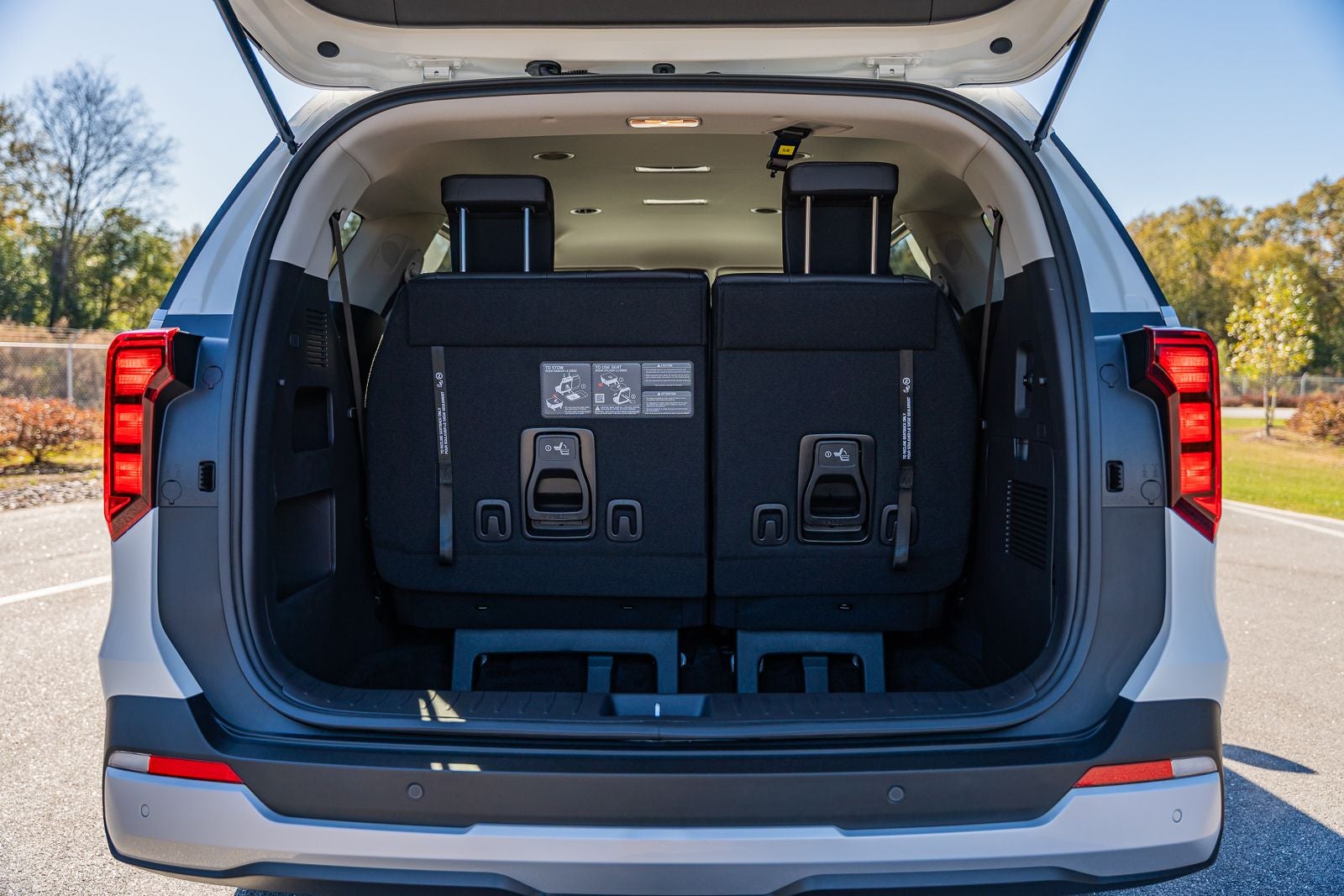 2026 Kia Carnival LXS