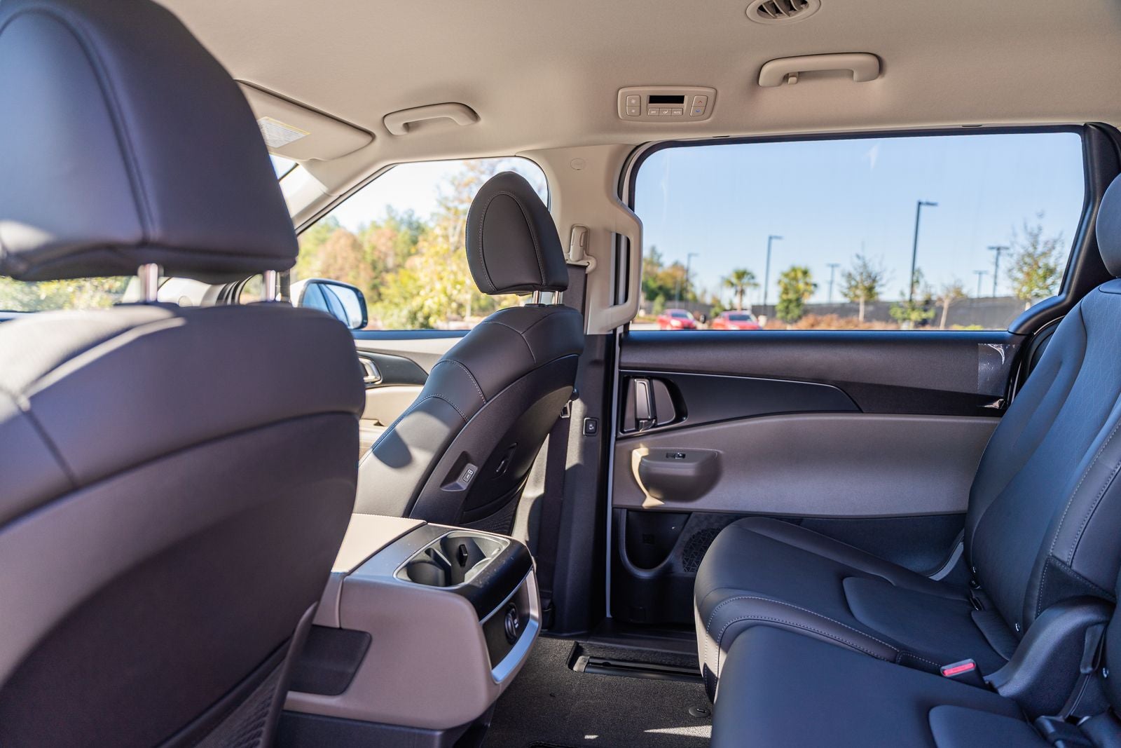 2026 Kia Carnival LXS