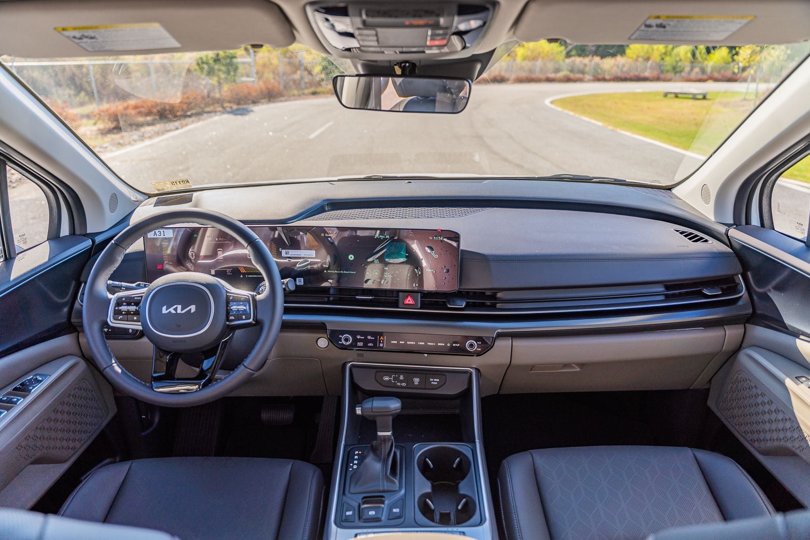 2026 Kia Carnival LXS