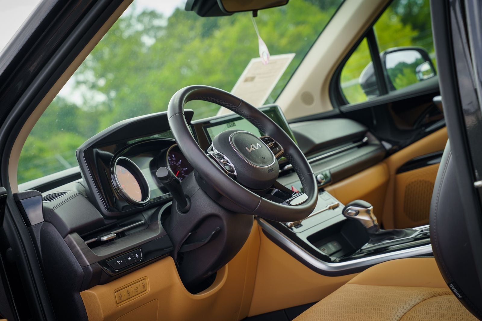 2024 Kia Carnival EX