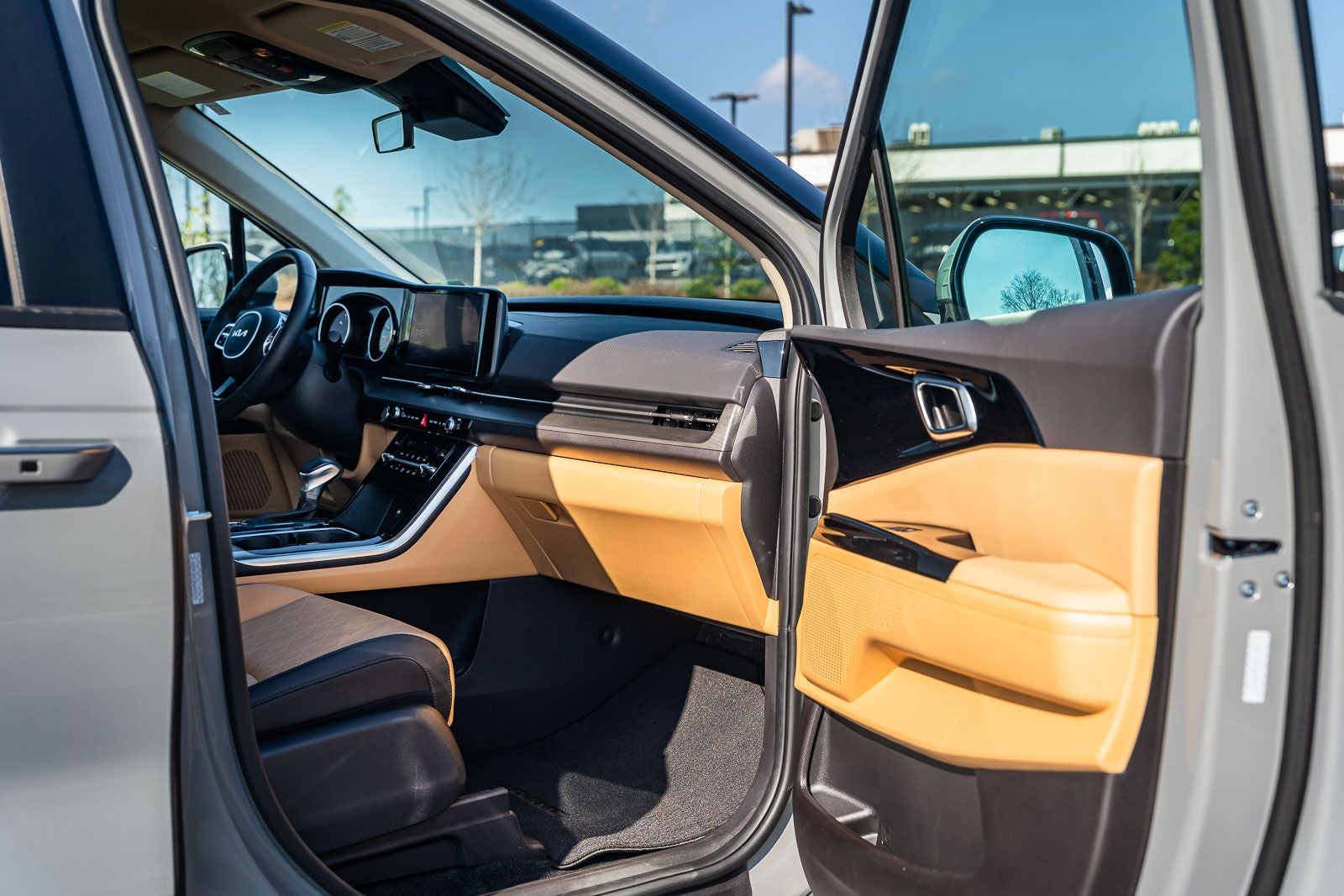 2024 Kia Carnival EX