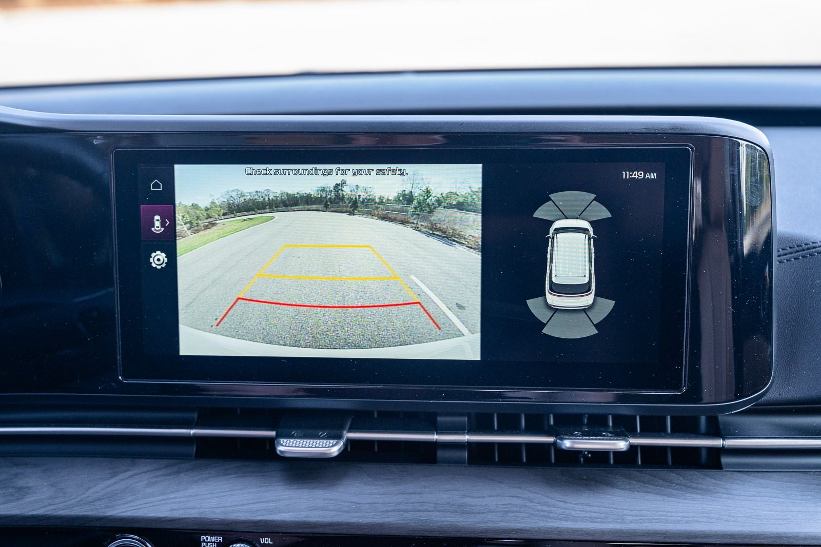 2024 Kia Carnival EX