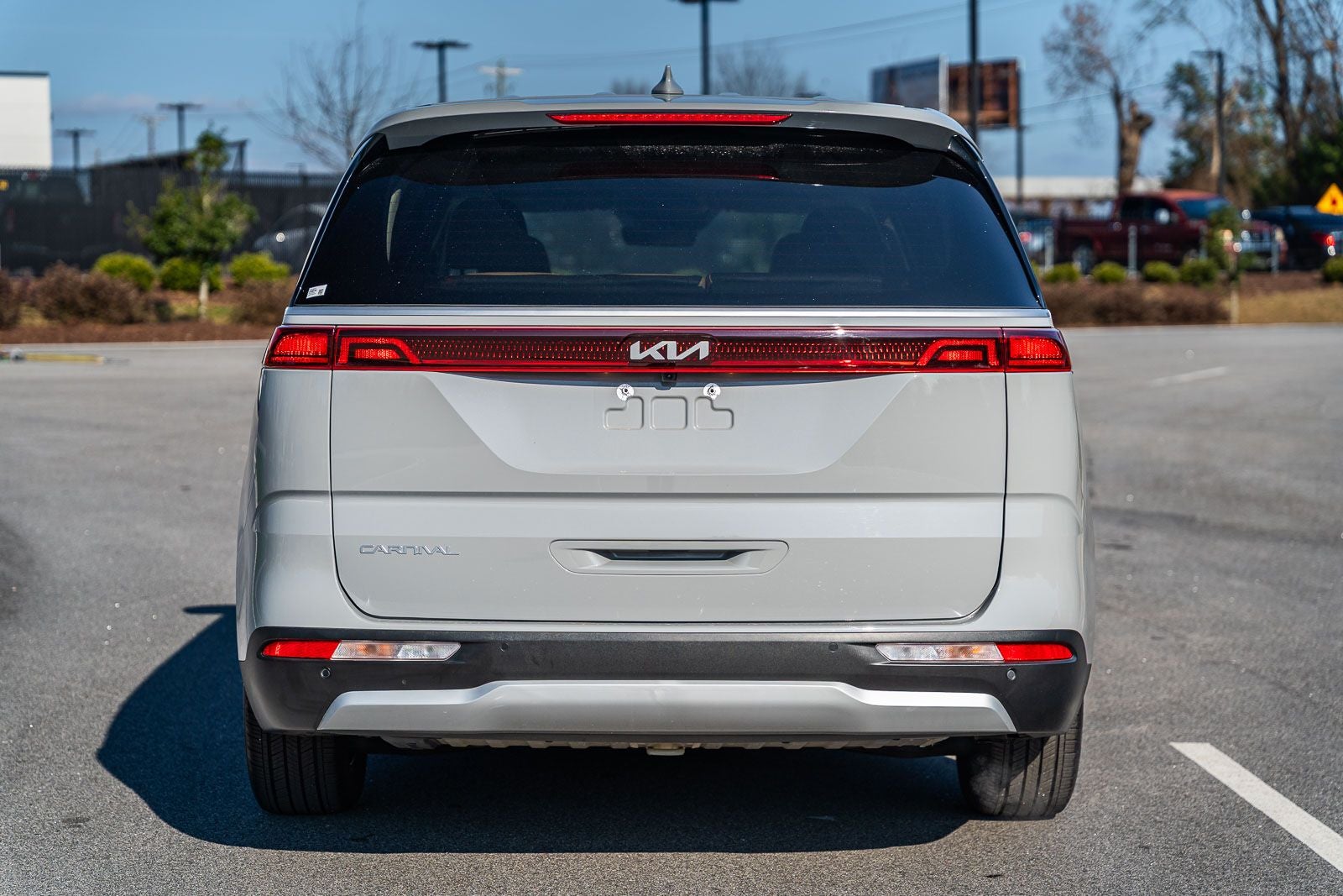 2024 Kia Carnival EX