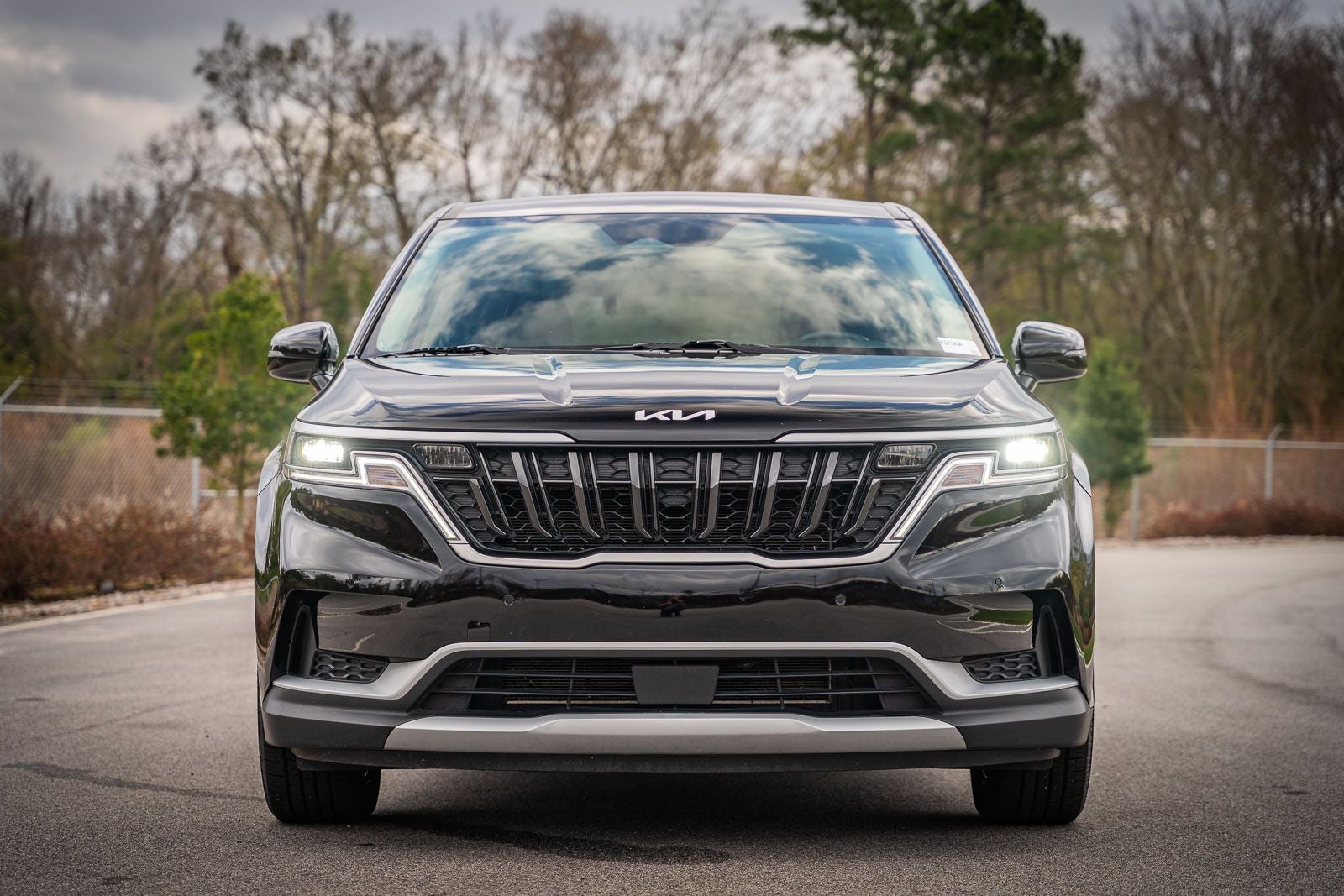 2024 Kia Carnival EX