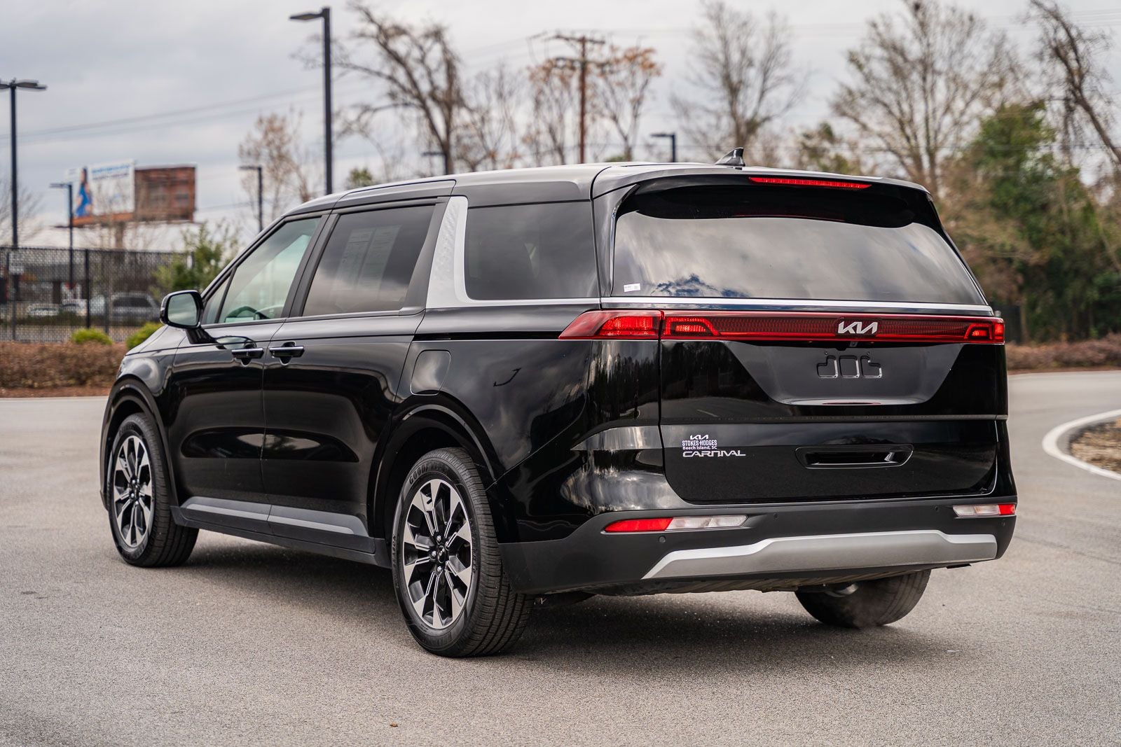 2024 Kia Carnival EX