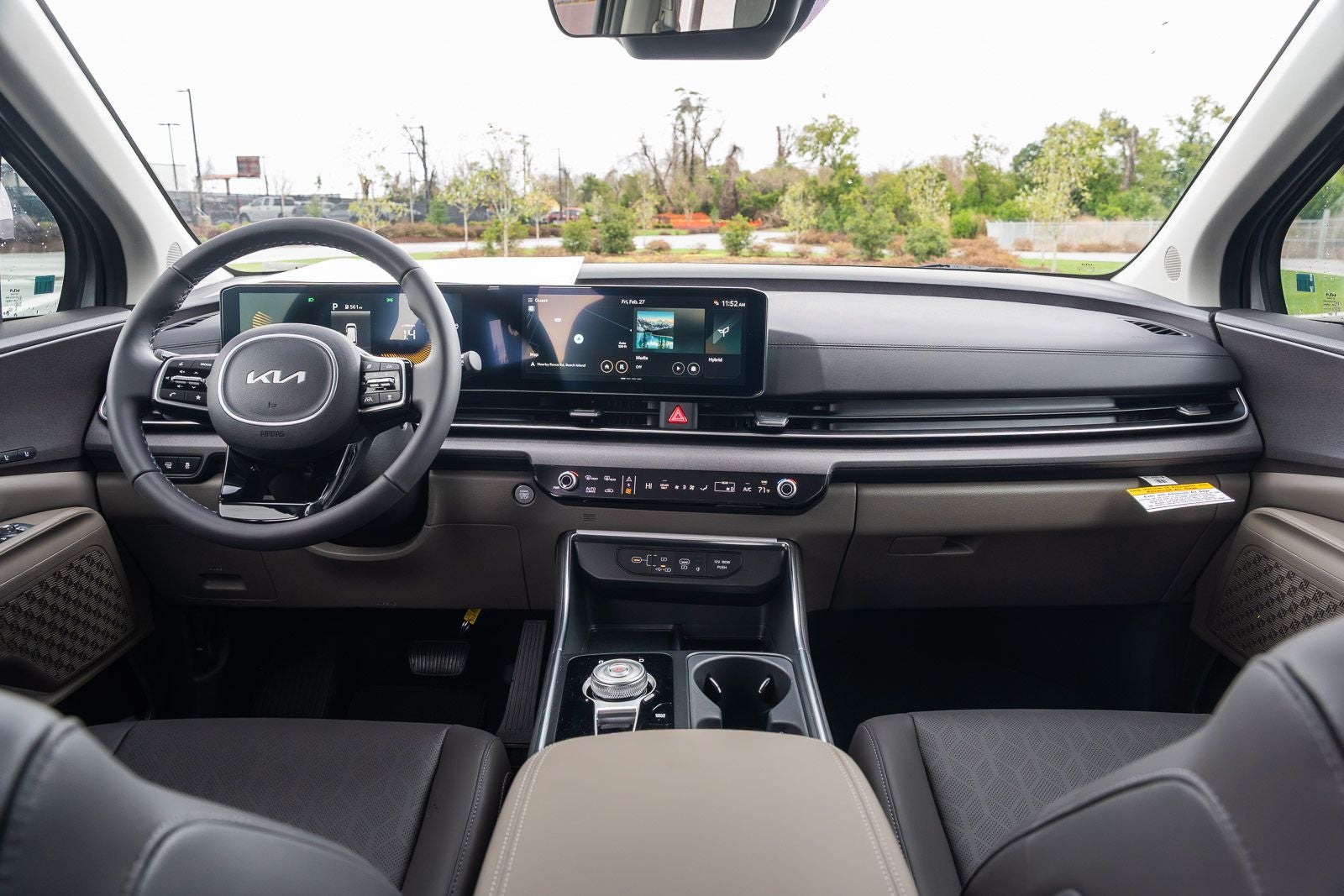 2026 Kia Carnival Hybrid EX