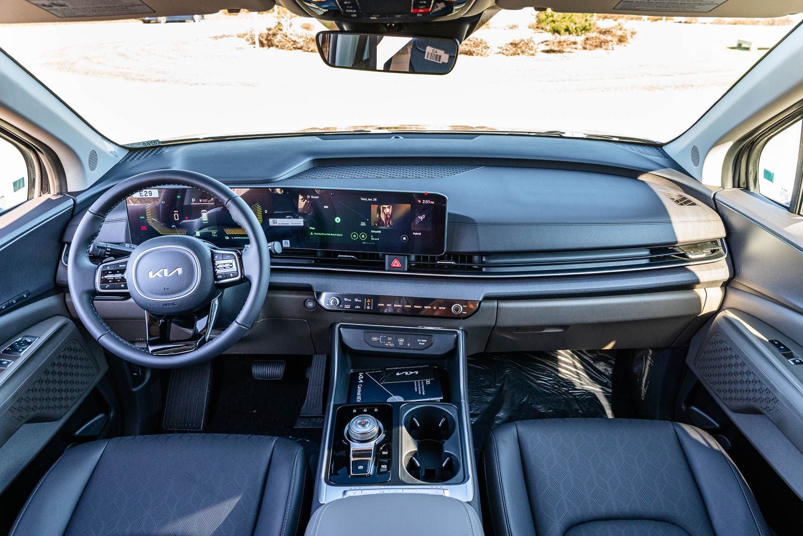 2026 Kia Carnival Hybrid EX