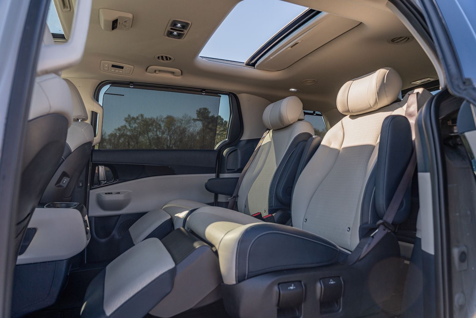 2025 Kia Carnival SX Prestige