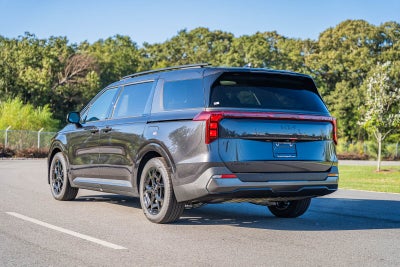 2026 Kia Carnival SX