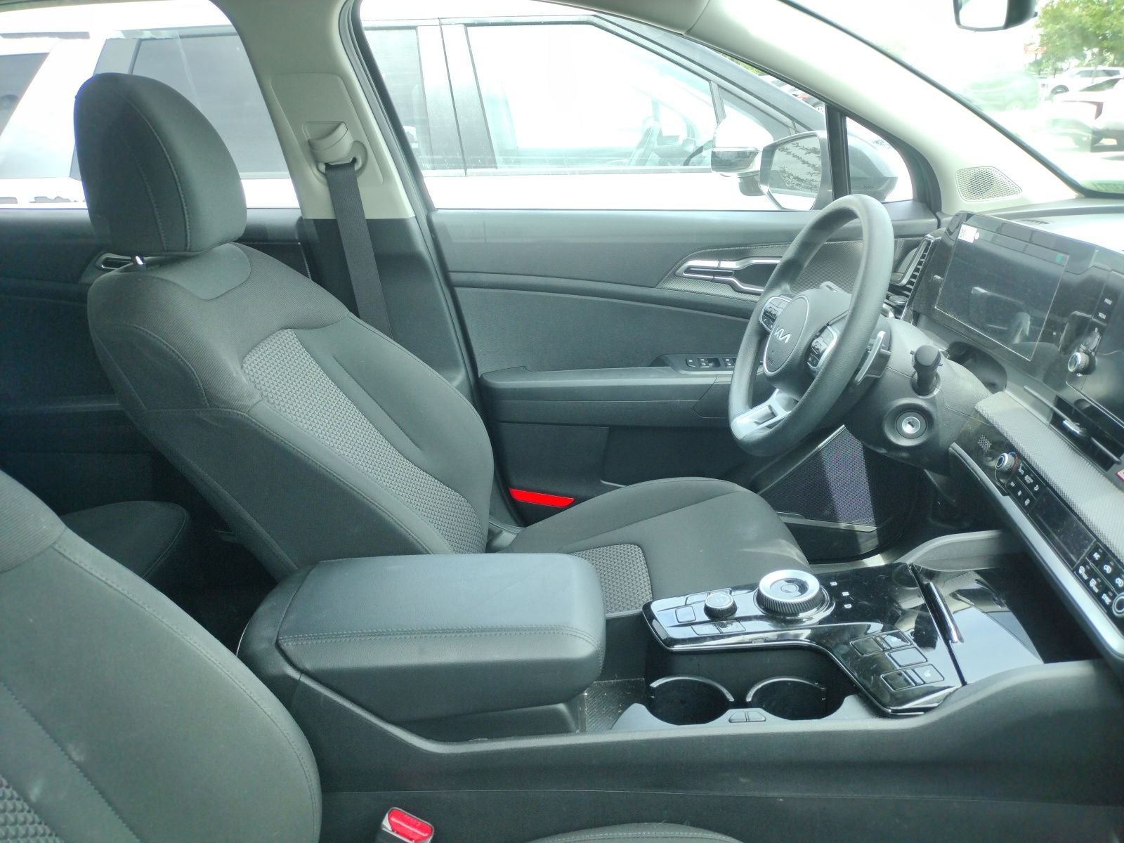 2025 Kia Sportage Hybrid LX