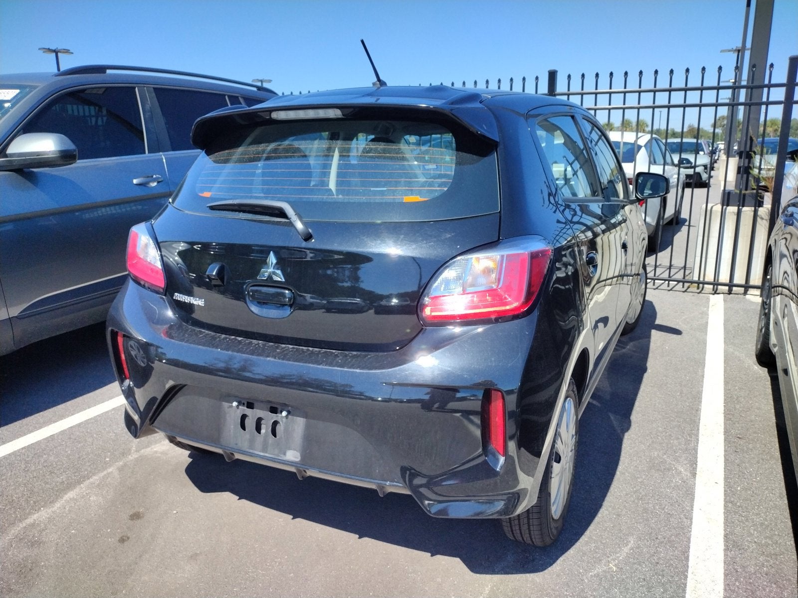 2024 Mitsubishi Mirage ES
