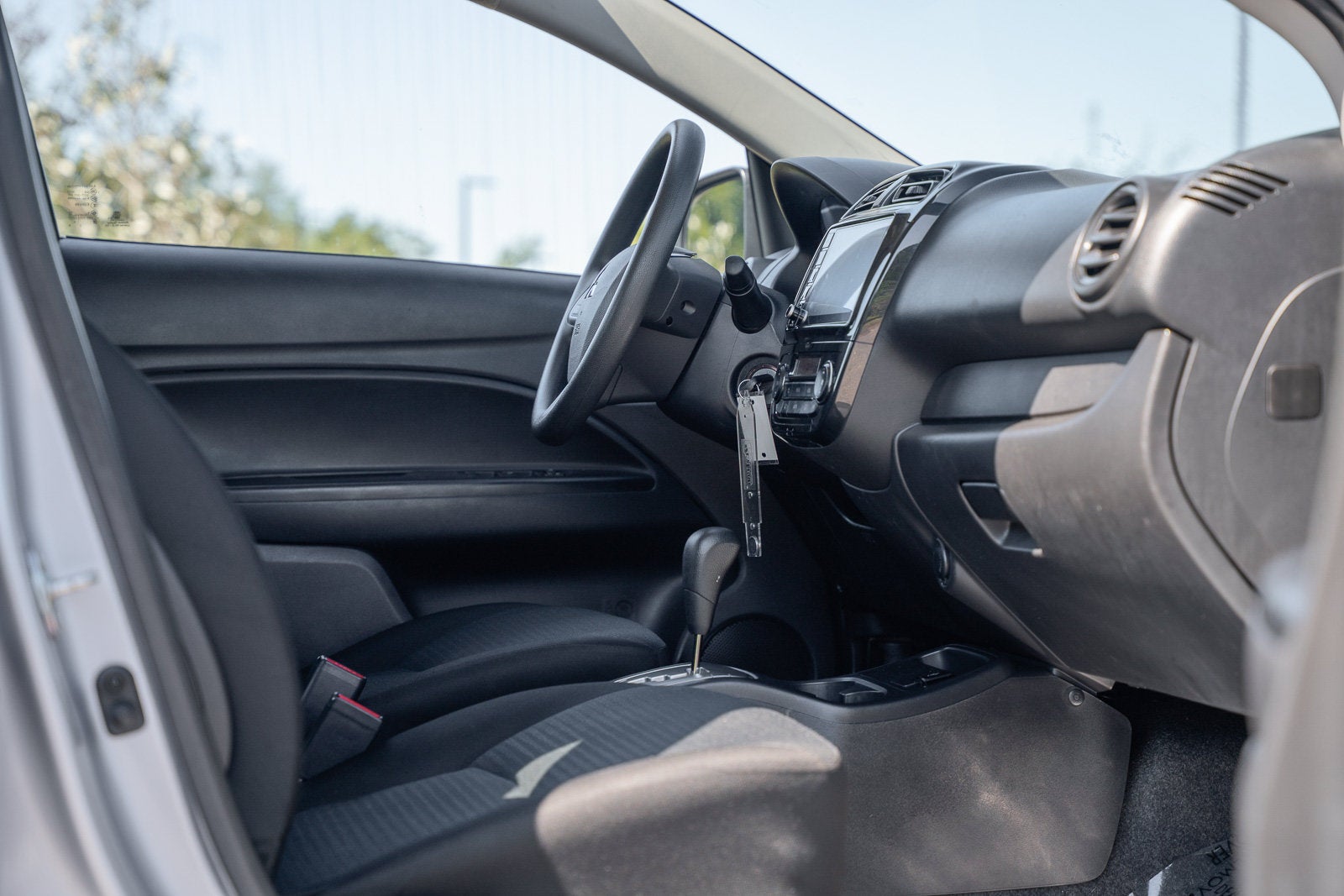 2024 Mitsubishi Mirage G4 ES