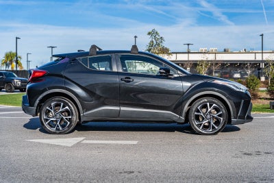2021 Toyota C-HR XLE